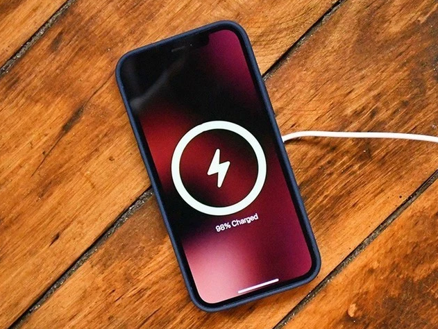 宁阳苹果手机维修分享iPhone 12可以随便充电吗 